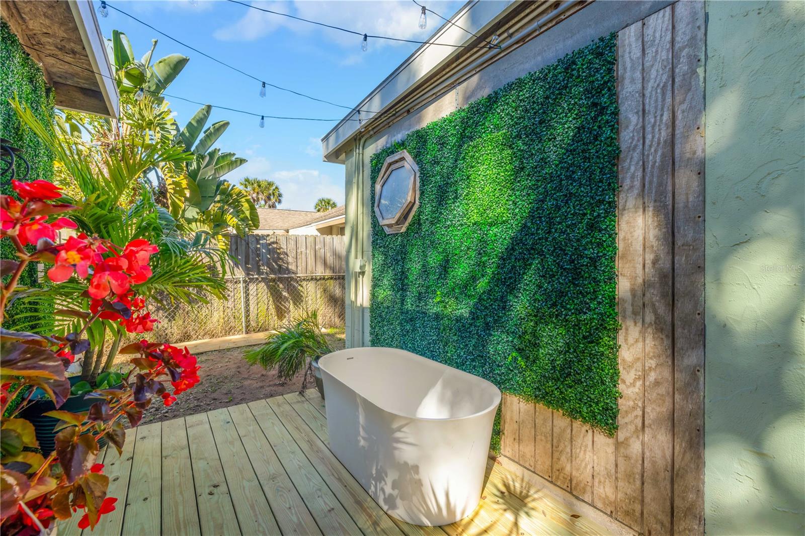 Image 24 of 38 For 2520 Belmont Avenue