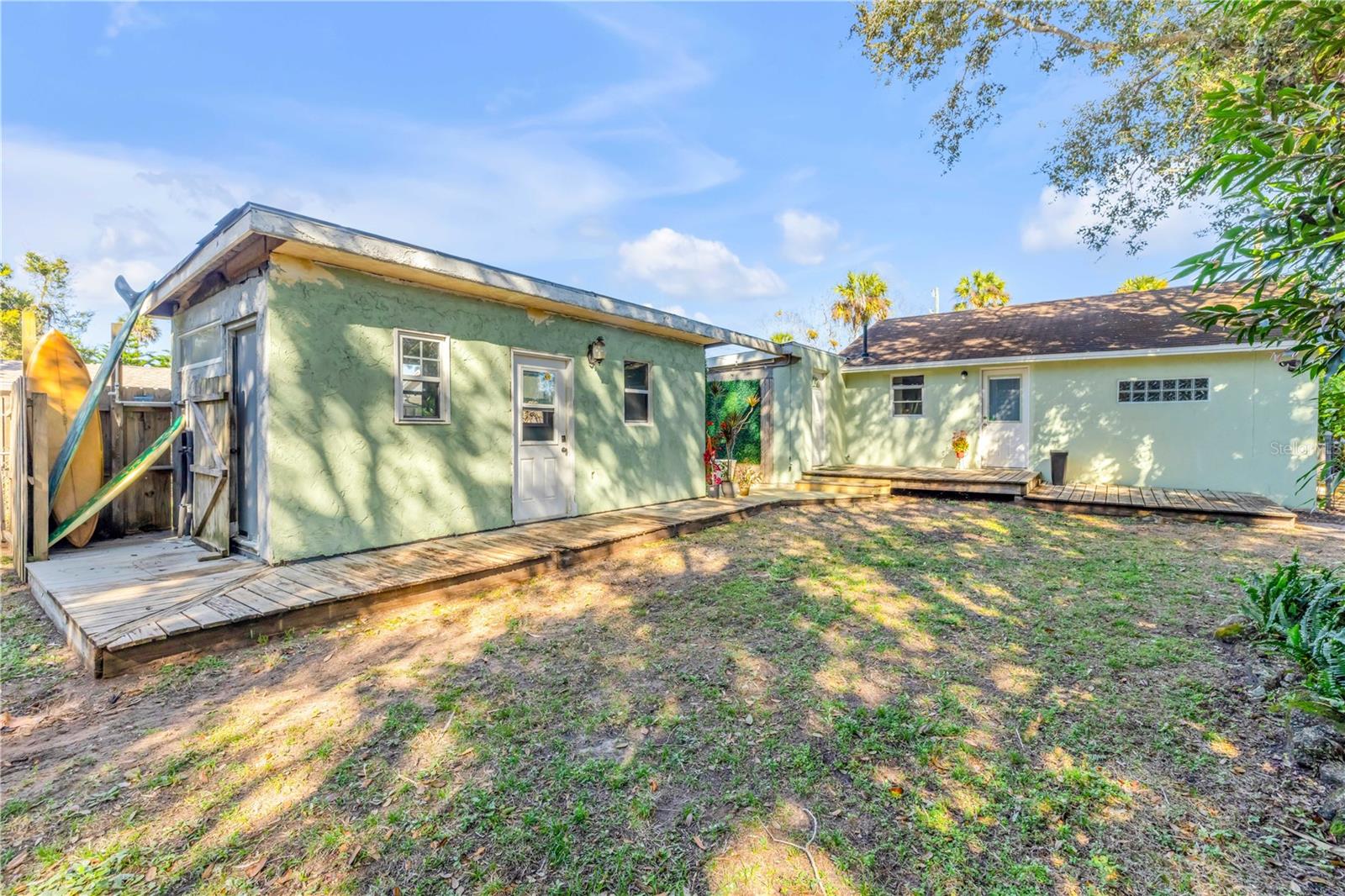 Image 25 of 38 For 2520 Belmont Avenue