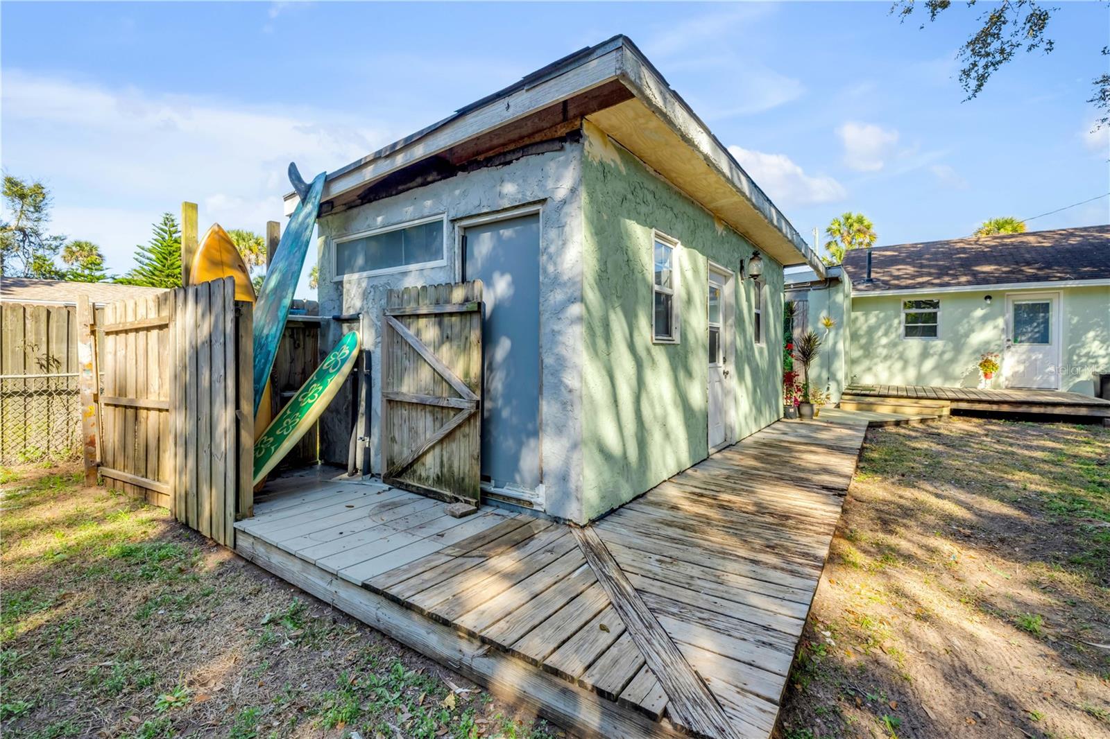 Image 28 of 38 For 2520 Belmont Avenue