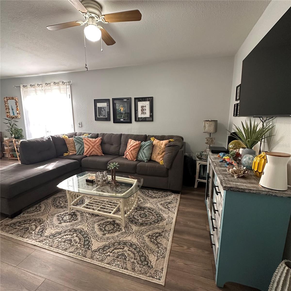 Image 3 of 14 For 651 Angela Lane