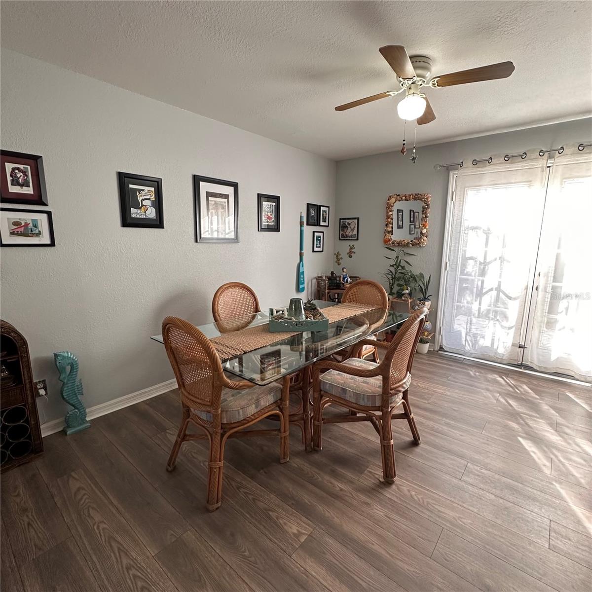 Image 6 of 14 For 651 Angela Lane