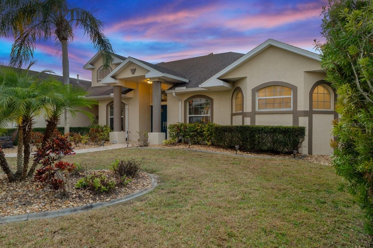 Image 11 of 100 For 2660 Sunset Drive