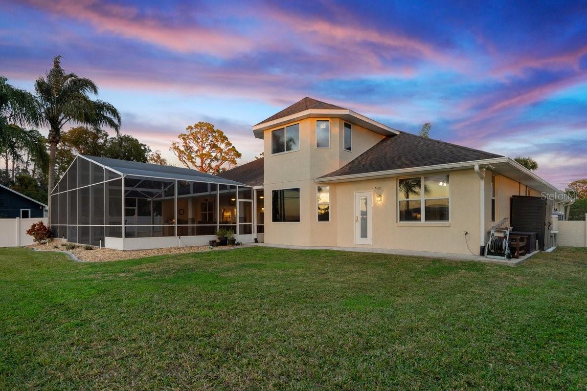 Image 15 of 100 For 2660 Sunset Drive