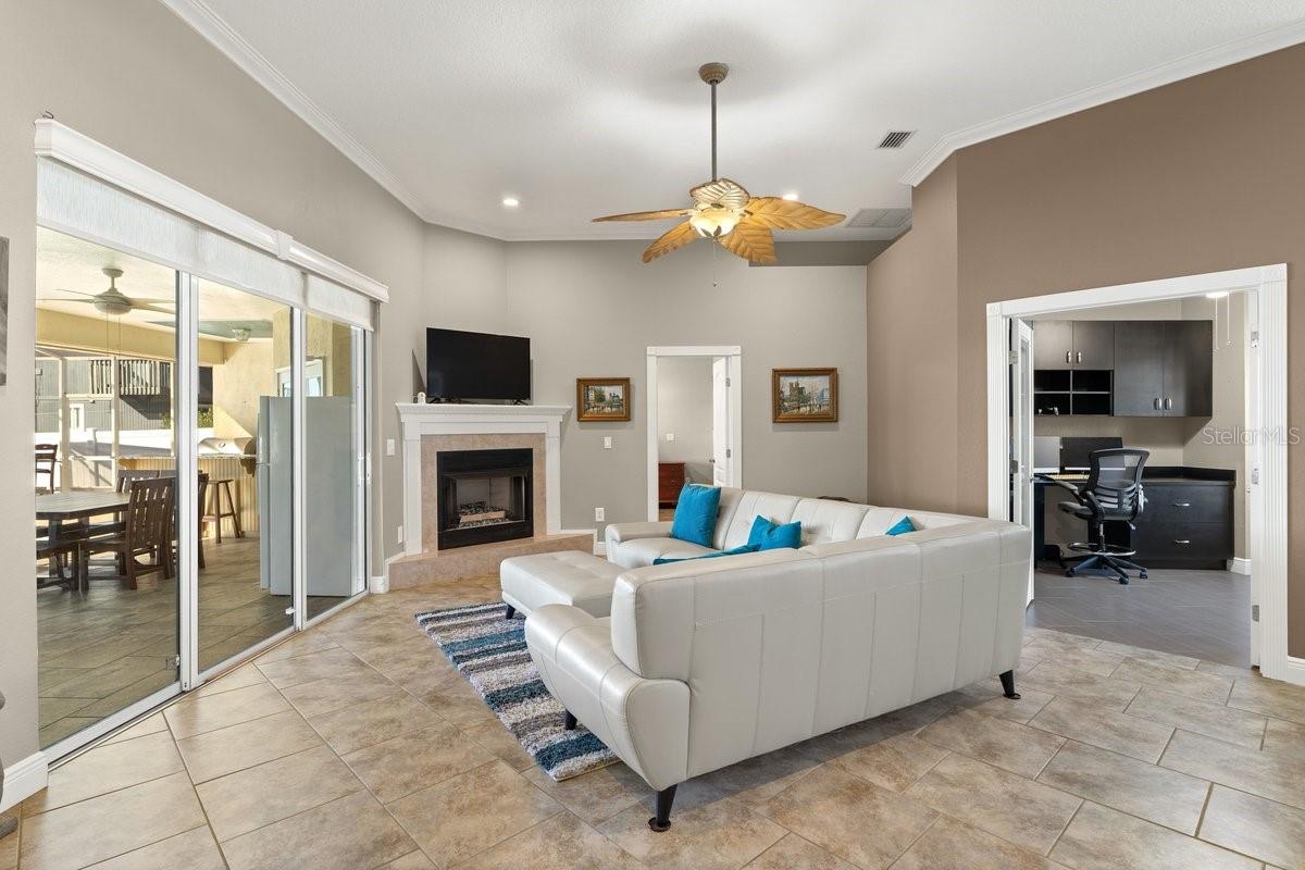 Image 40 of 100 For 2660 Sunset Drive