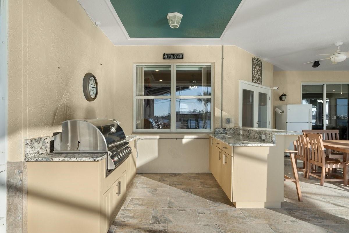 Image 47 of 100 For 2660 Sunset Drive