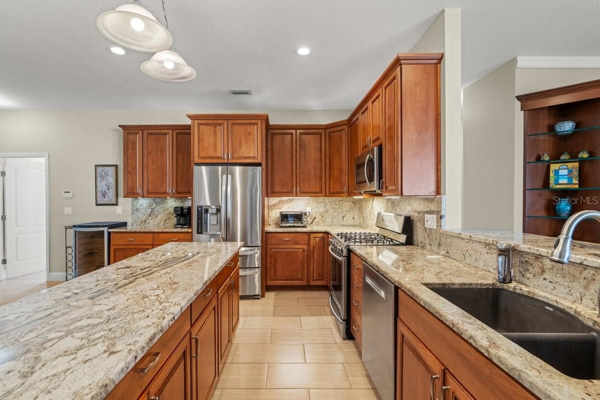 Image 65 of 100 For 2660 Sunset Drive