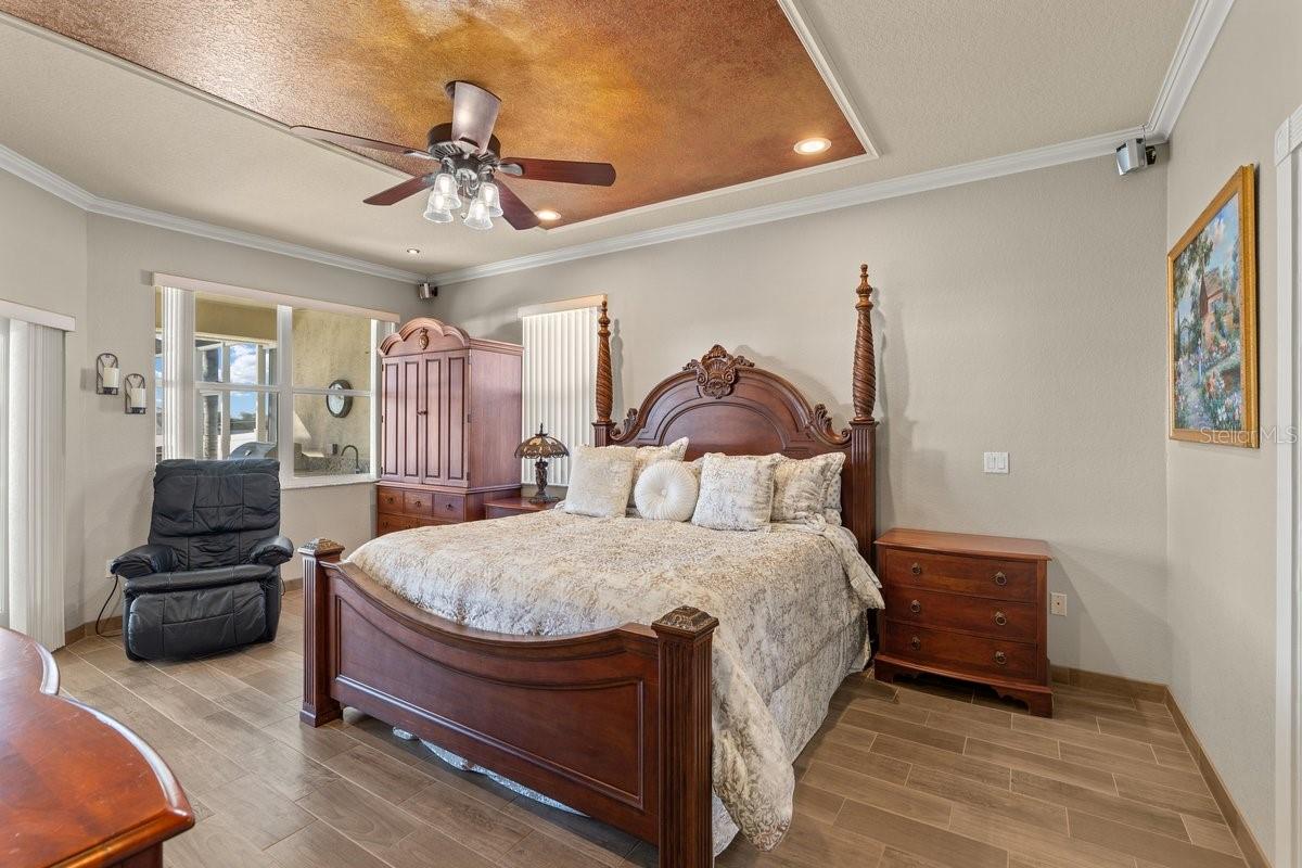 Image 68 of 100 For 2660 Sunset Drive