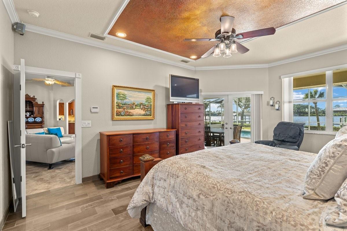 Image 69 of 100 For 2660 Sunset Drive