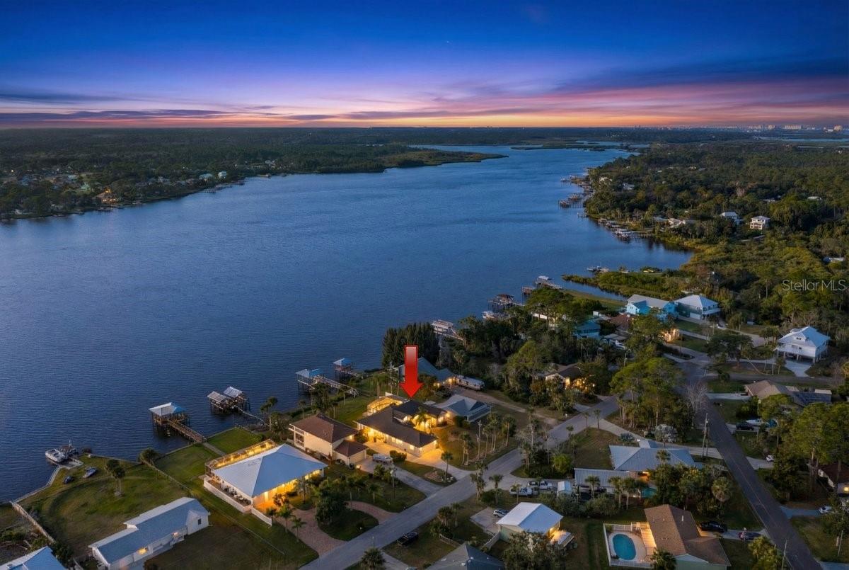 Image 8 of 100 For 2660 Sunset Drive