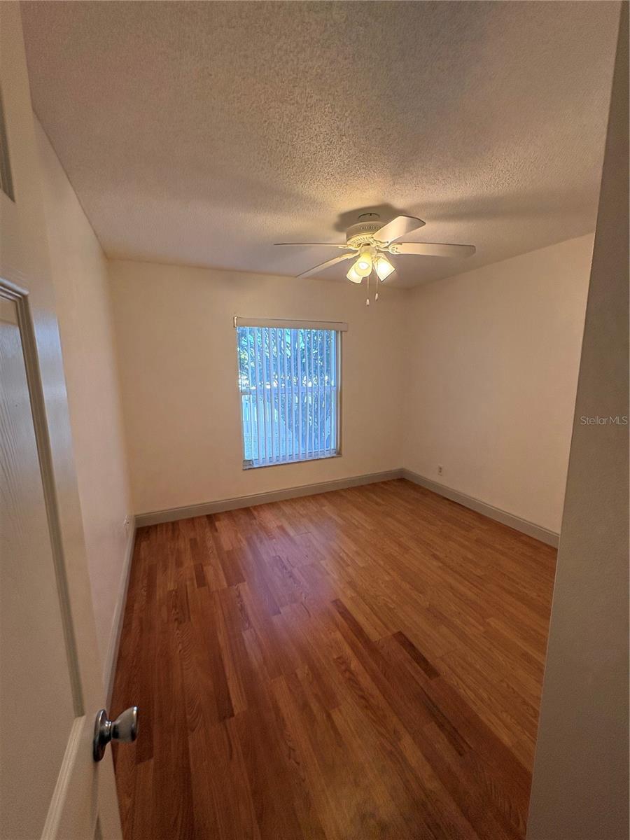 Image 23 of 43 For 4860 Atlantic Avenue 104