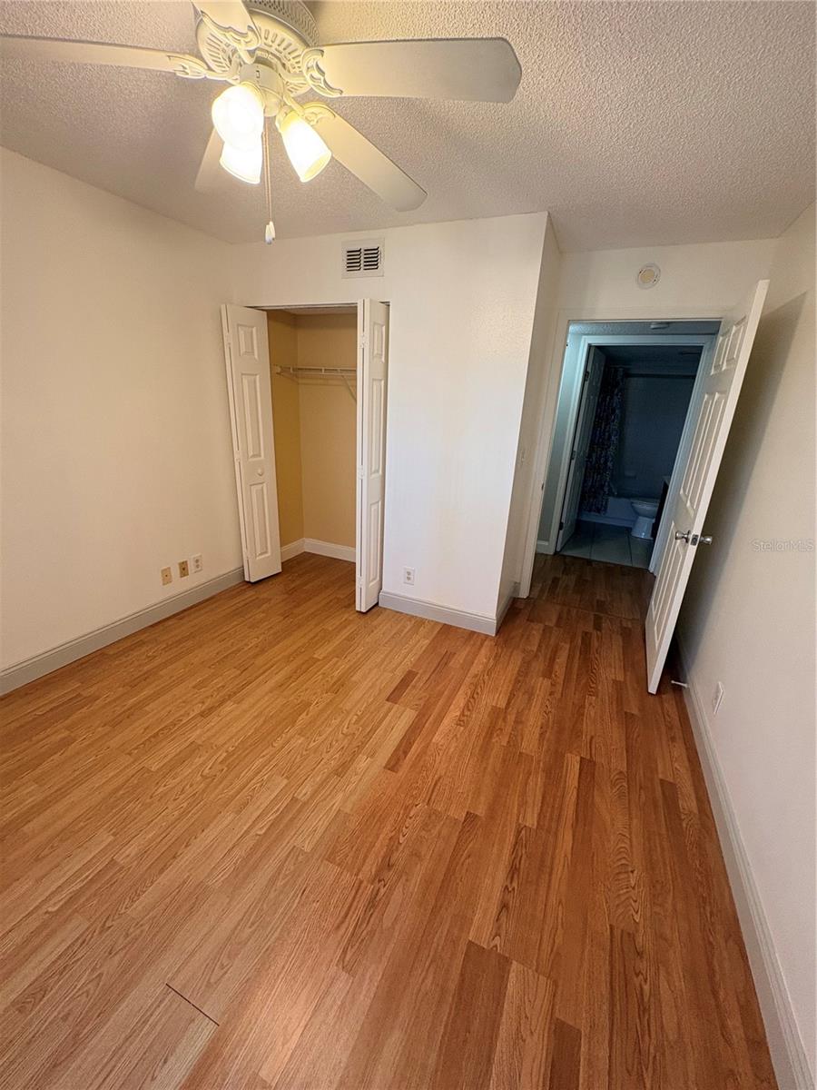 Image 24 of 43 For 4860 Atlantic Avenue 104