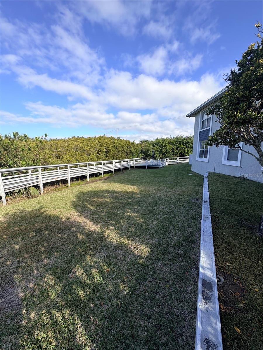 Image 34 of 43 For 4860 Atlantic Avenue 104