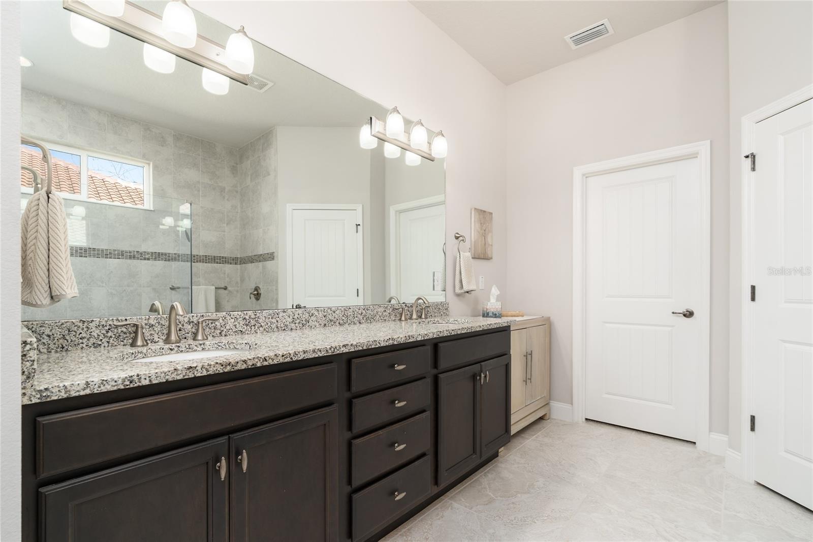 Image 27 of 76 For 2830 Asciano Court