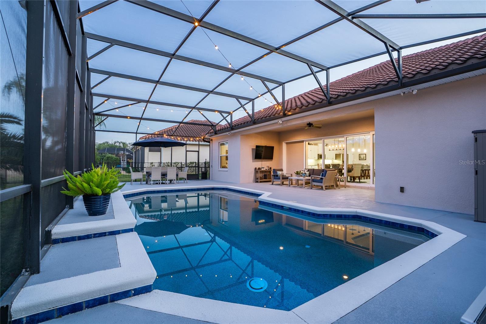 Image 6 of 76 For 2830 Asciano Court