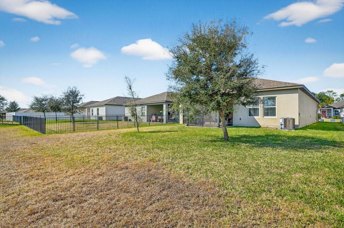 Image 35 of 39 For 3057 Neverland Drive