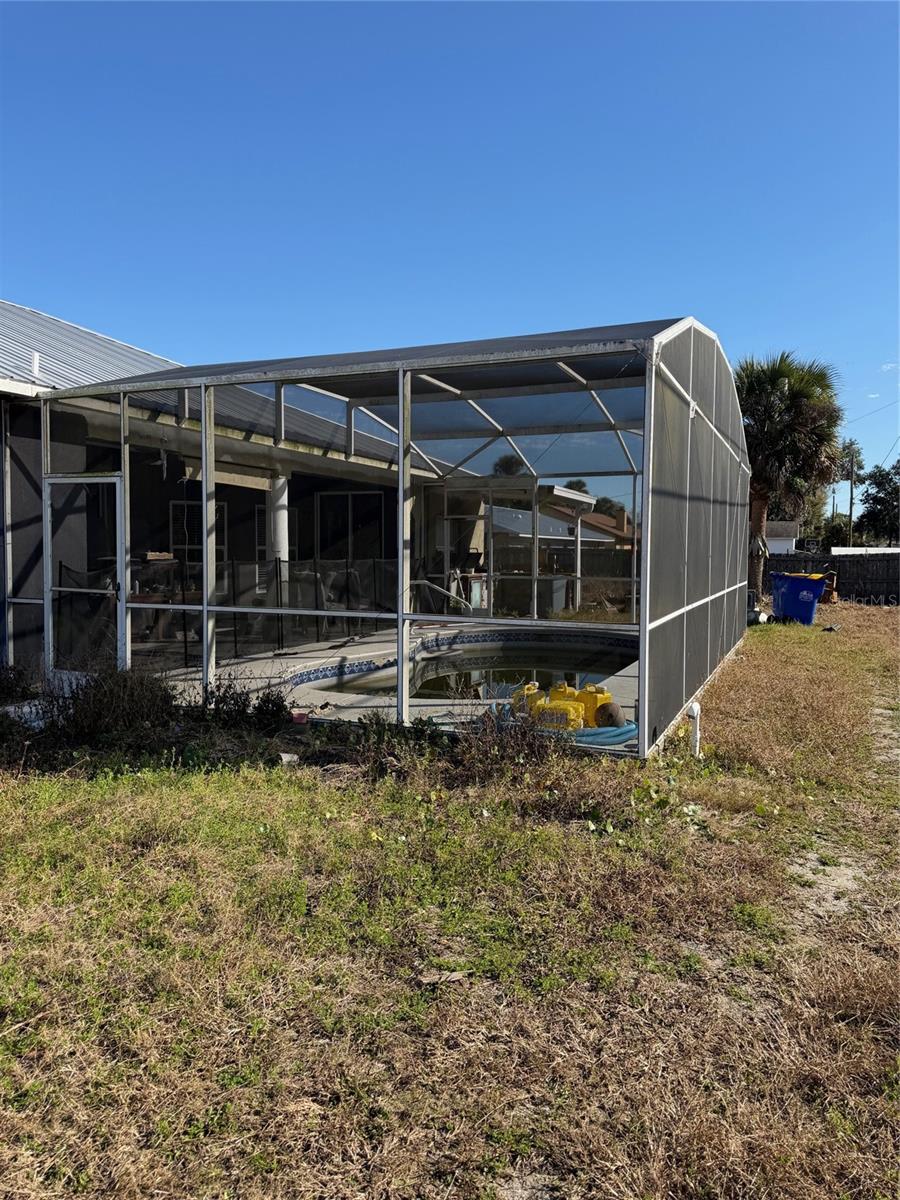 Image 5 of 9 For 2904 Juniper Drive