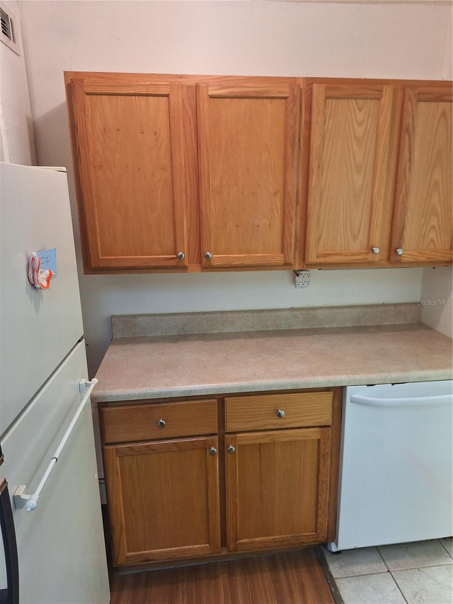 Image 4 of 28 For 3091 Log Cabin Lane