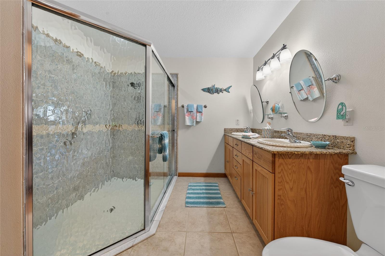 Image 17 of 35 For 229 Randle Avenue