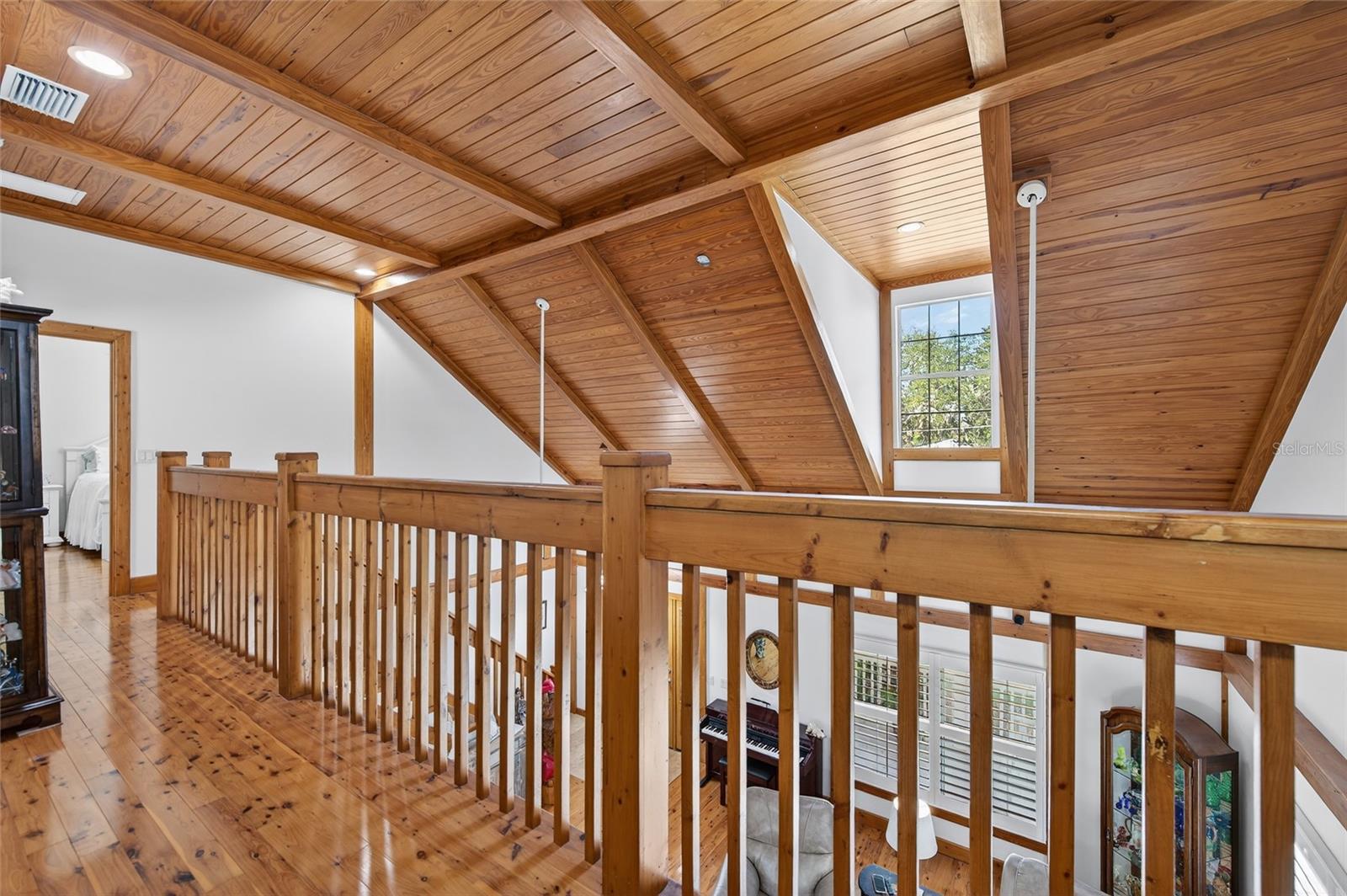 Image 19 of 35 For 229 Randle Avenue