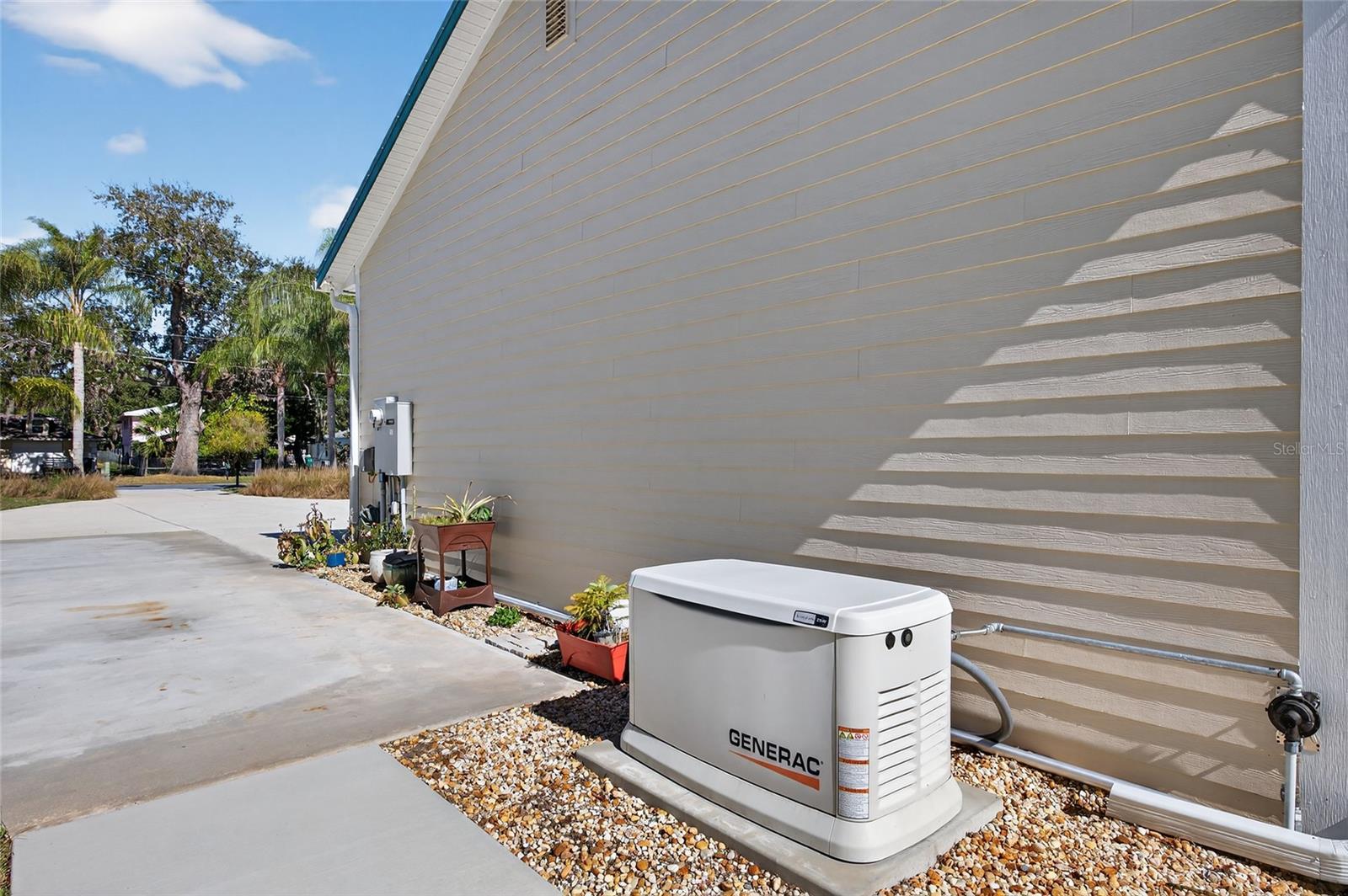 Image 27 of 35 For 229 Randle Avenue