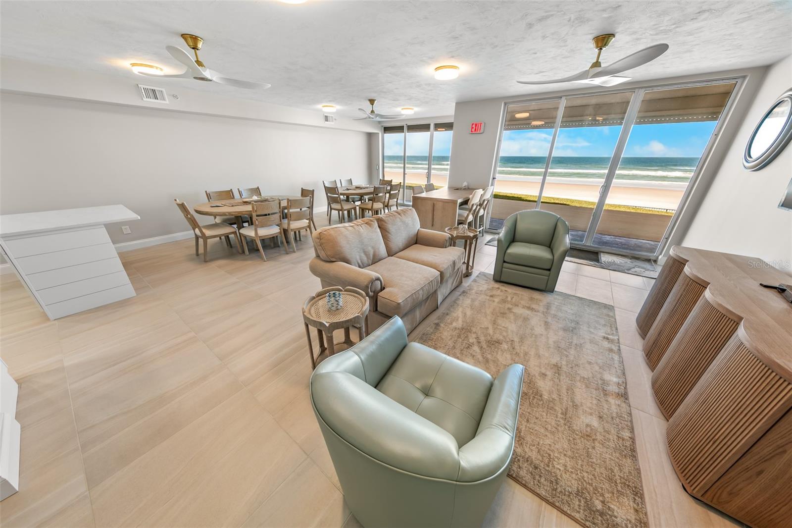 Image 59 of 62 For 4651 Atlantic Avenue 705