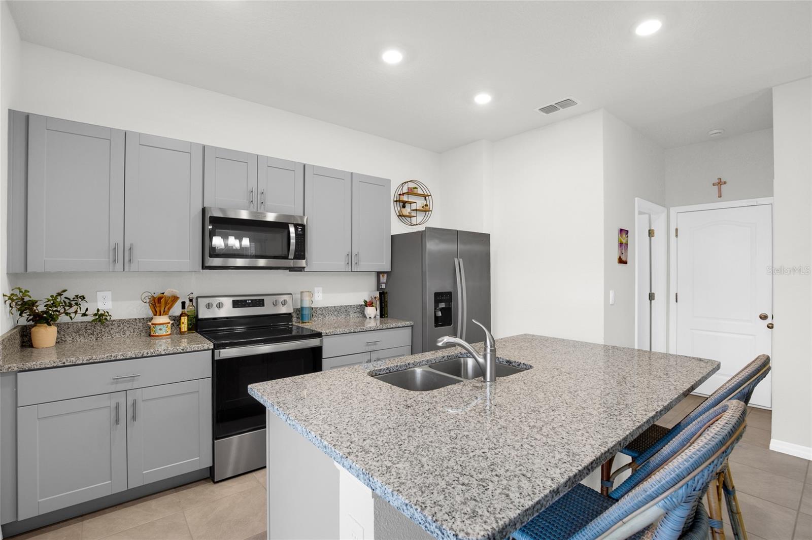 Image 12 of 44 For 3078 Meleto Boulevard