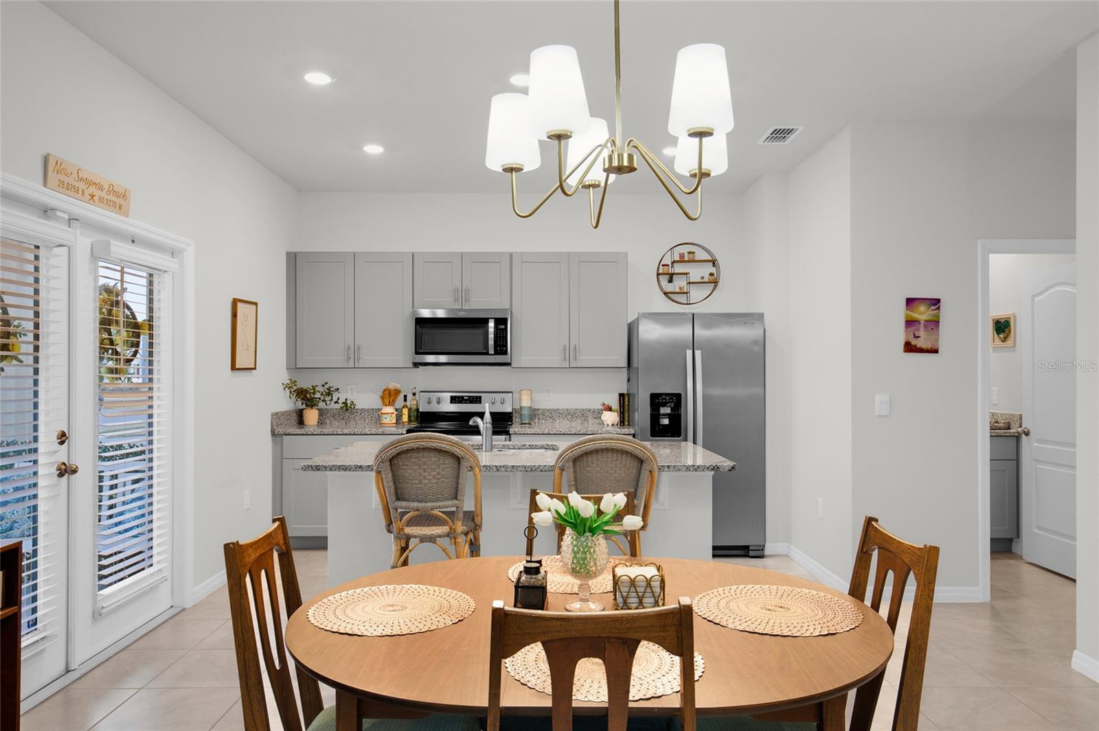 Image 18 of 44 For 3078 Meleto Boulevard