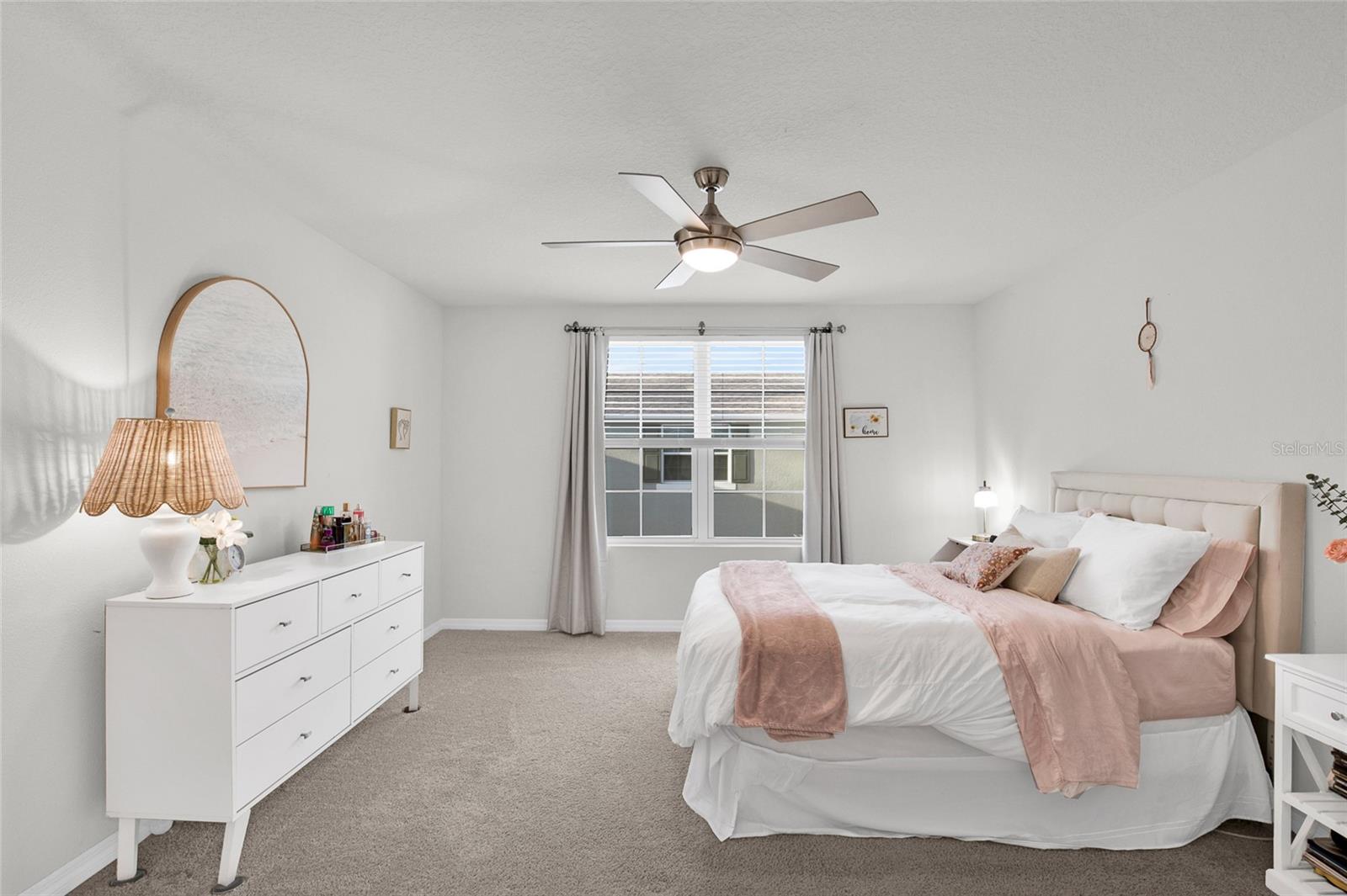 Image 23 of 44 For 3078 Meleto Boulevard