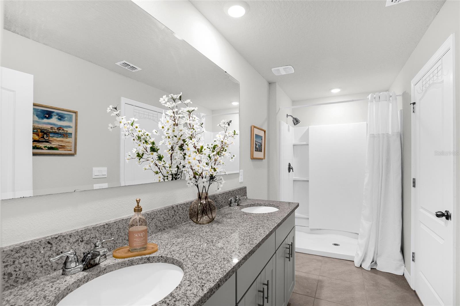 Image 26 of 44 For 3078 Meleto Boulevard