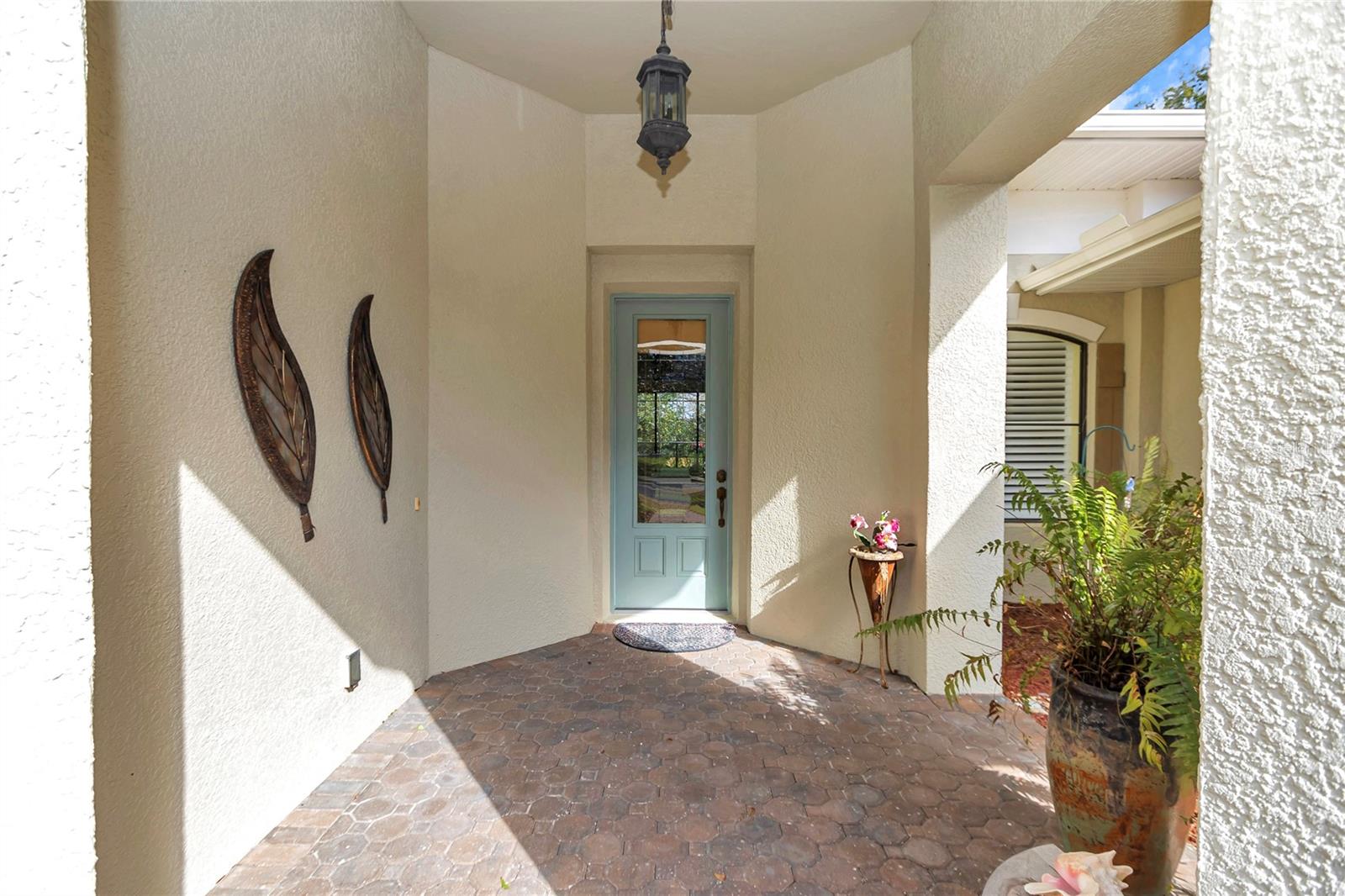 Image 39 of 79 For 5203 Grove Manor