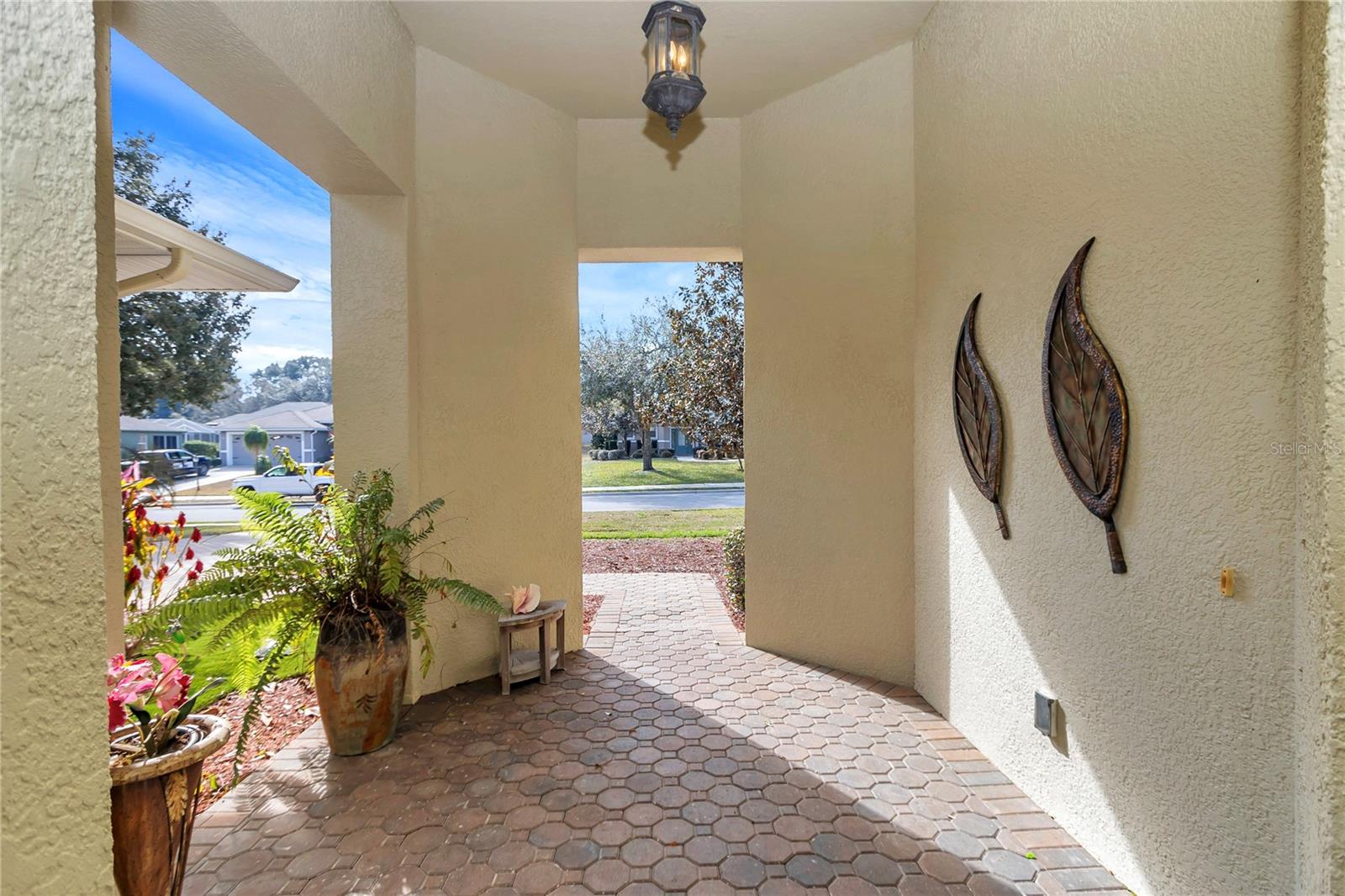 Image 40 of 79 For 5203 Grove Manor