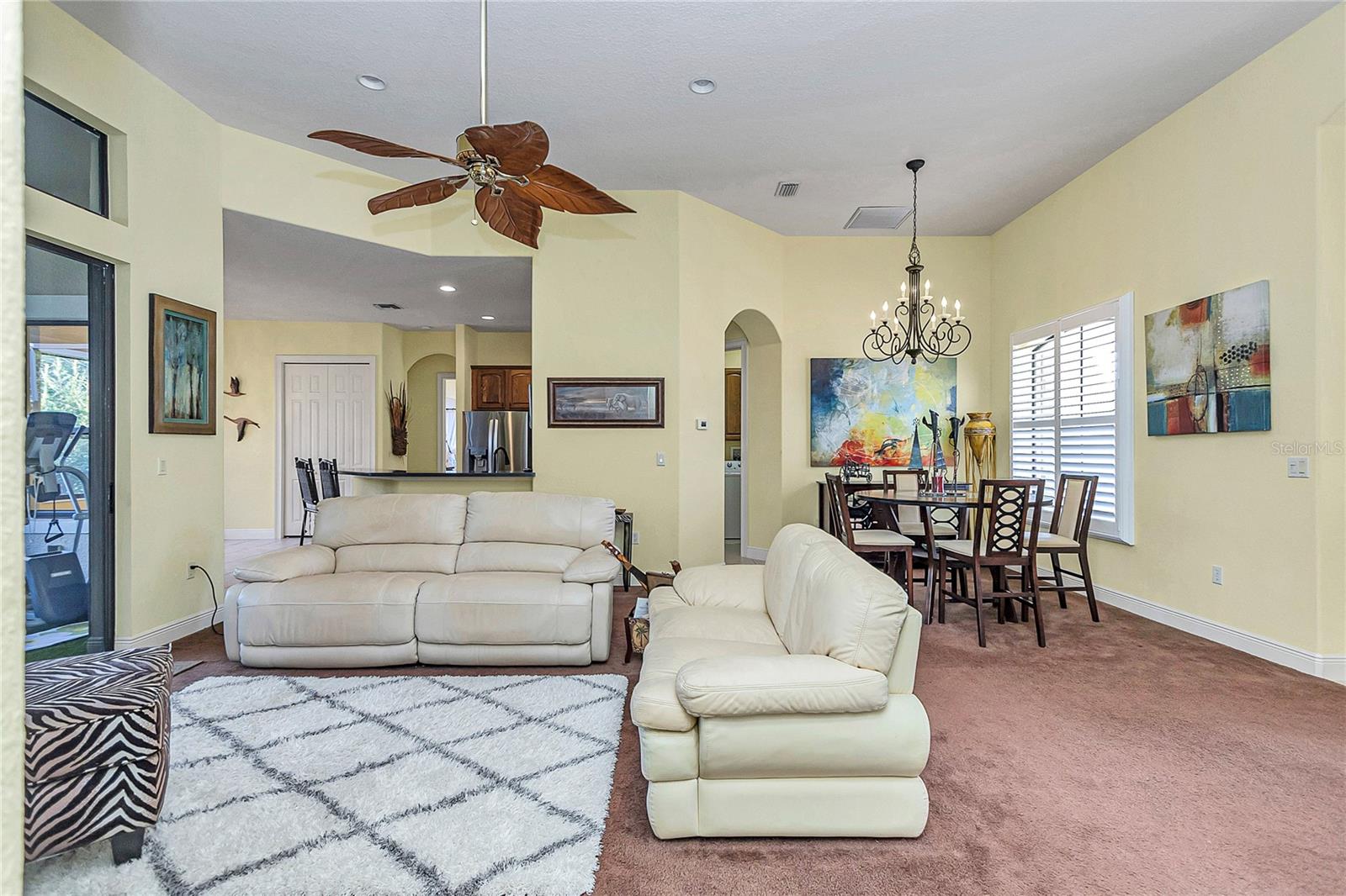 Image 7 of 79 For 5203 Grove Manor