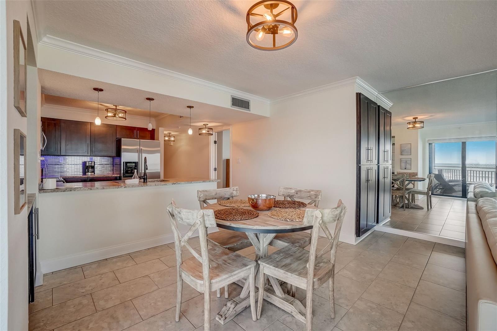 Image 14 of 46 For 5207 Atlantic Avenue 222