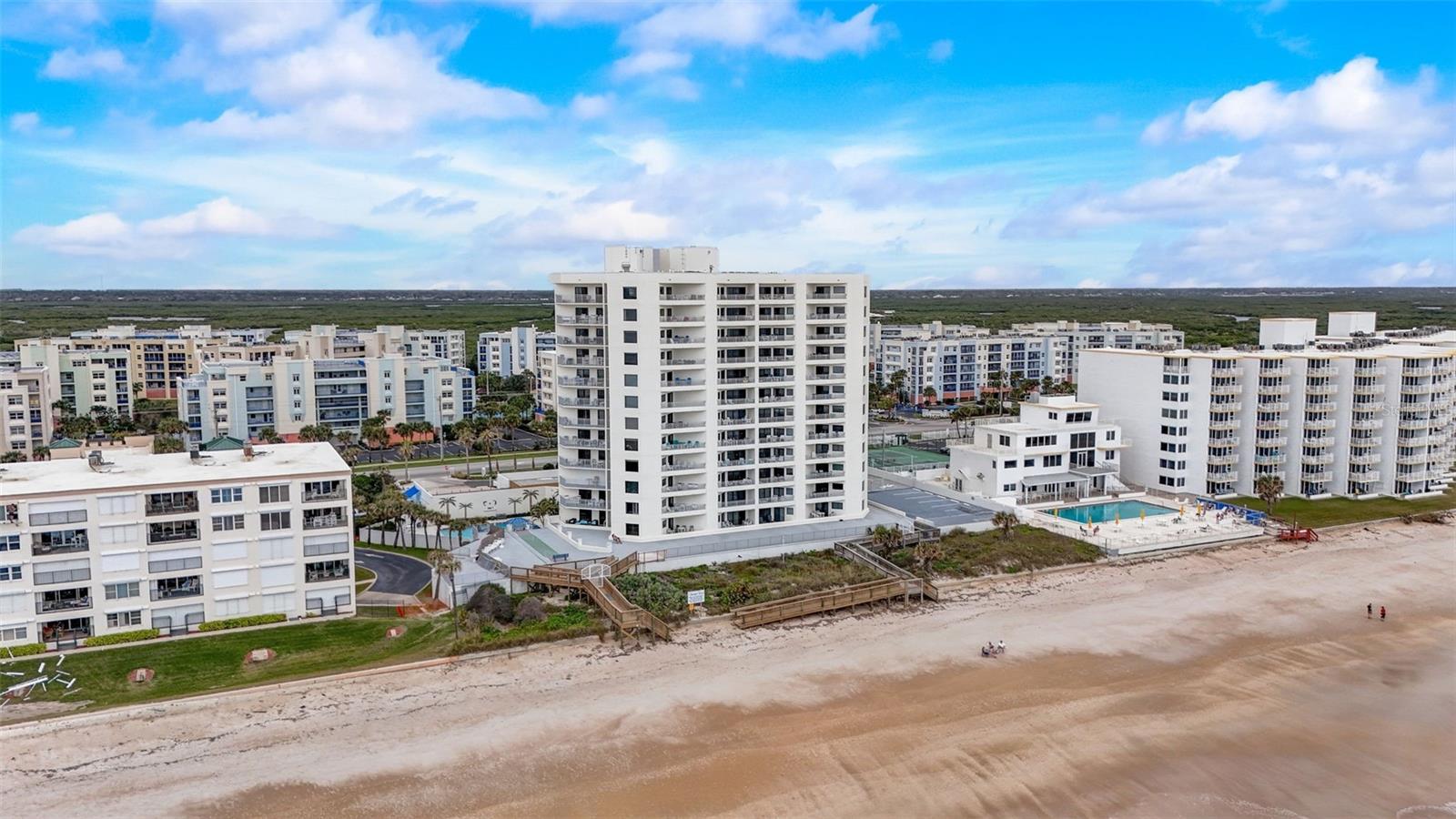 Image 37 of 46 For 5207 Atlantic Avenue 222