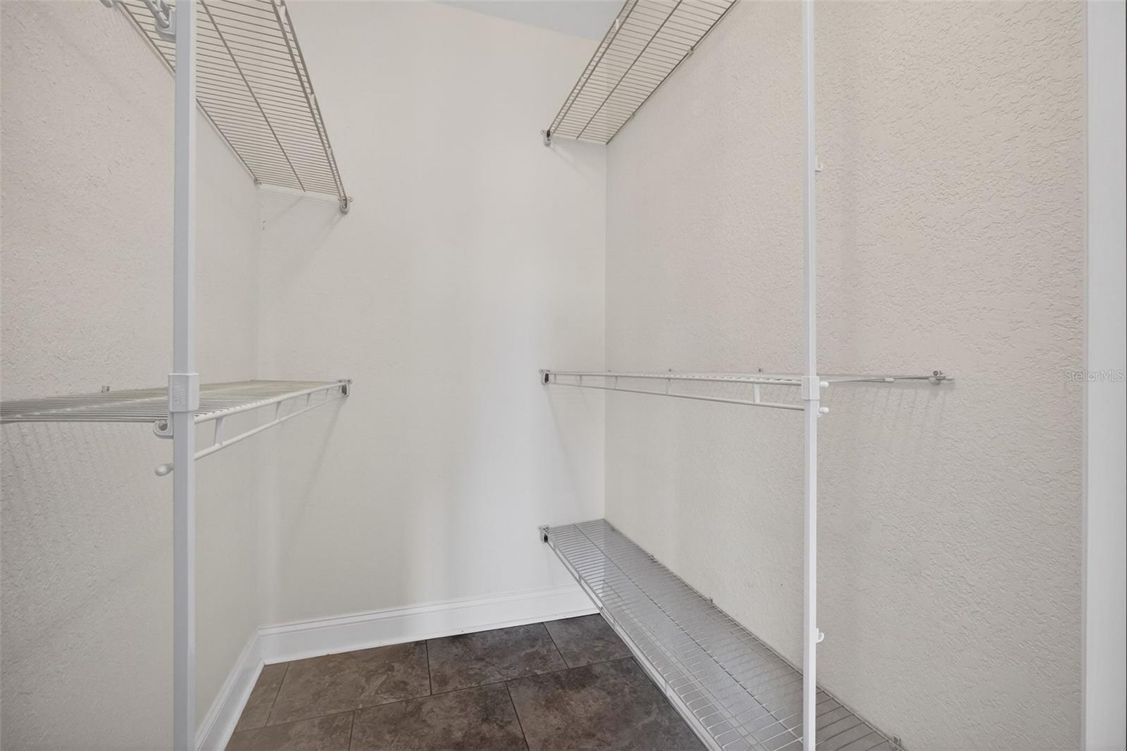 Listing photo id 14 for 2700 Peninsula Avenue 132