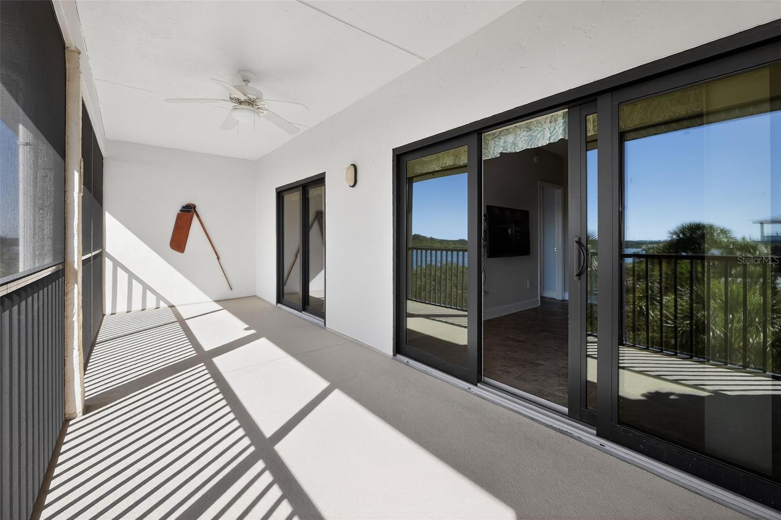 Listing photo id 17 for 2700 Peninsula Avenue 132