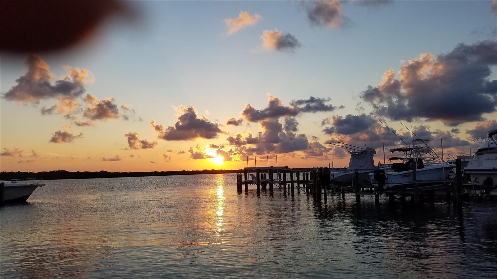 Listing photo id 27 for 2700 Peninsula Avenue 132