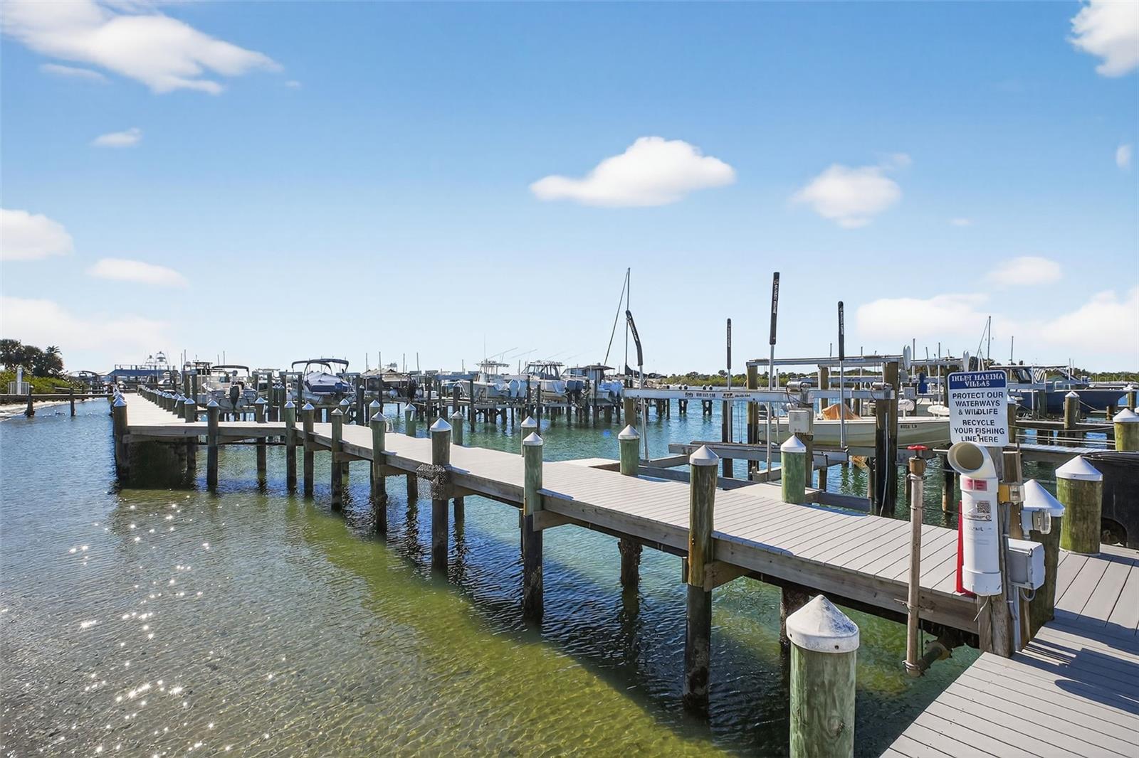 Listing photo id 43 for 2700 Peninsula Avenue 132