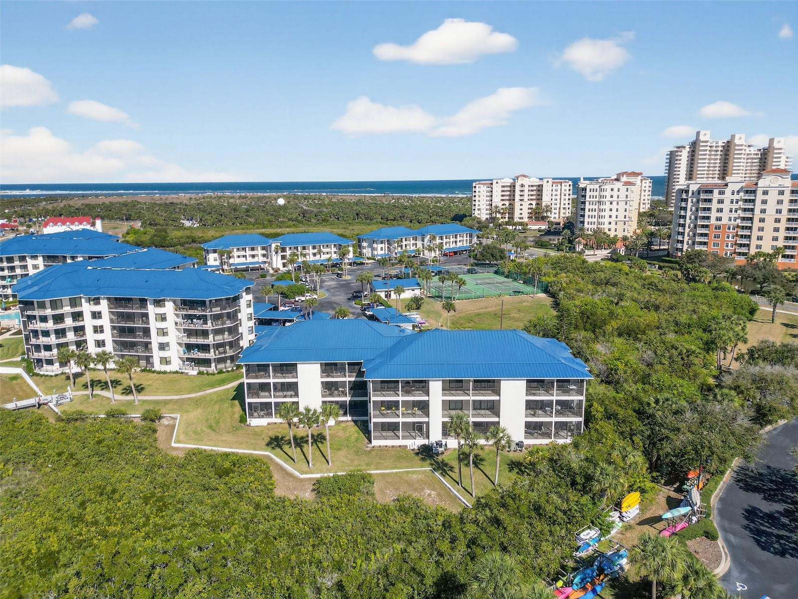 Listing photo id 55 for 2700 Peninsula Avenue 132