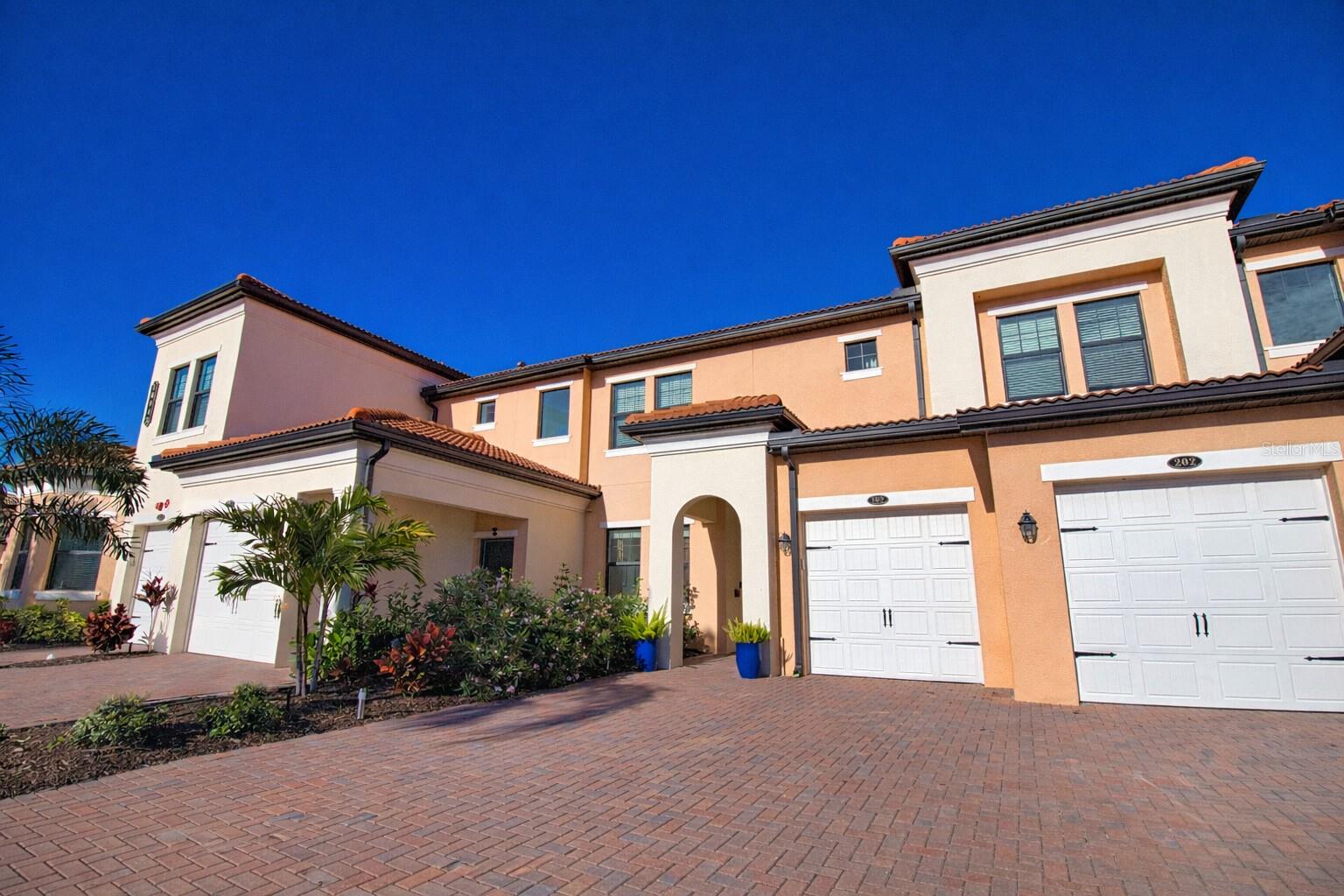 Details for 10042 Crooked Creek Drive 102, VENICE, FL 34293