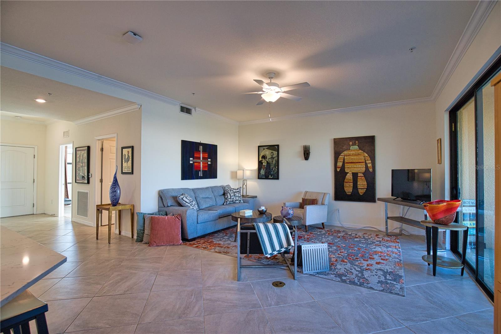 Image 10 of 47 For 10042 Crooked Creek Drive 102