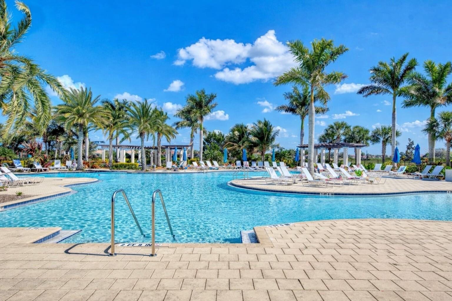 Image 43 of 47 For 10042 Crooked Creek Drive 102