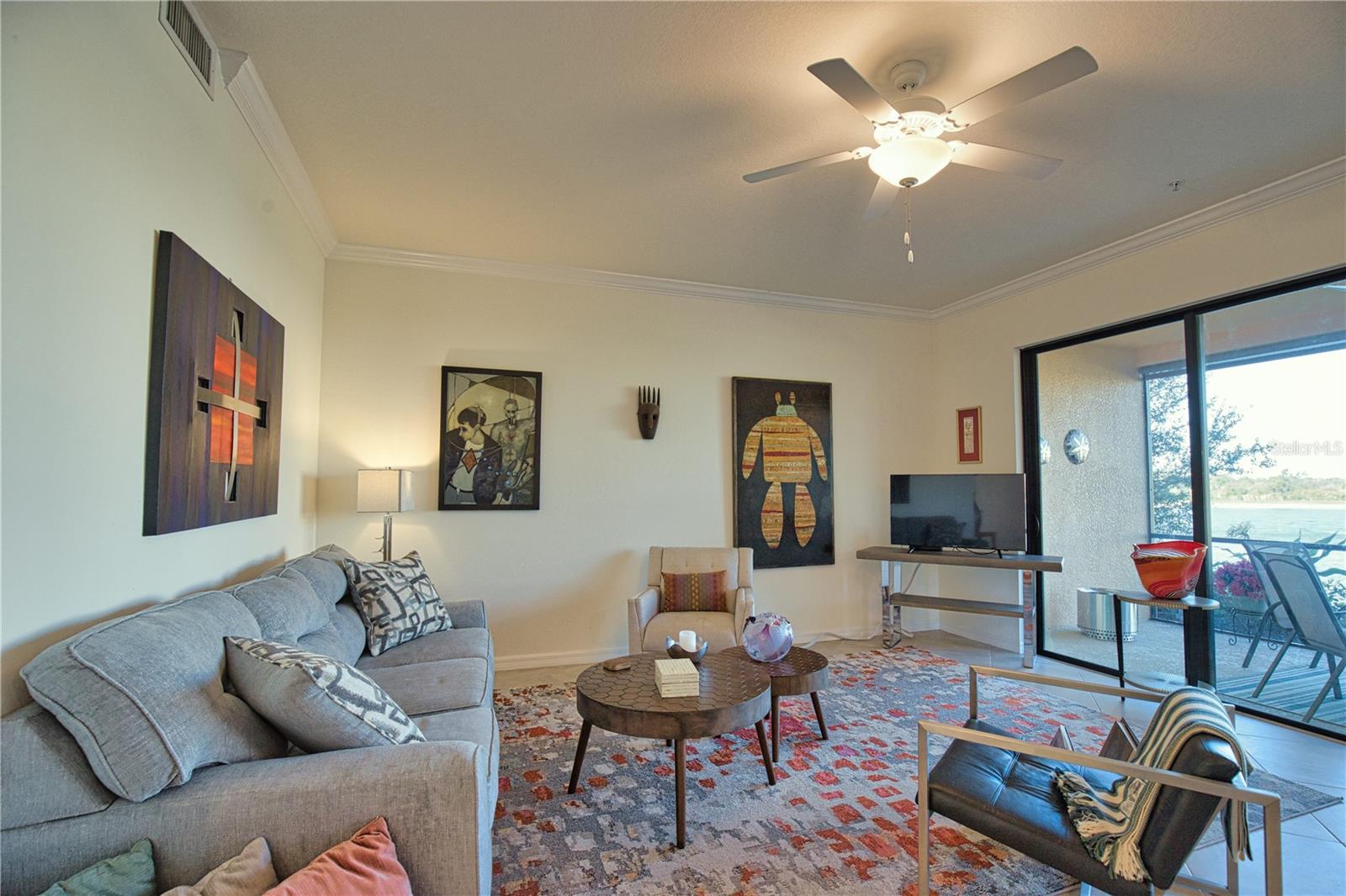 Image 9 of 47 For 10042 Crooked Creek Drive 102