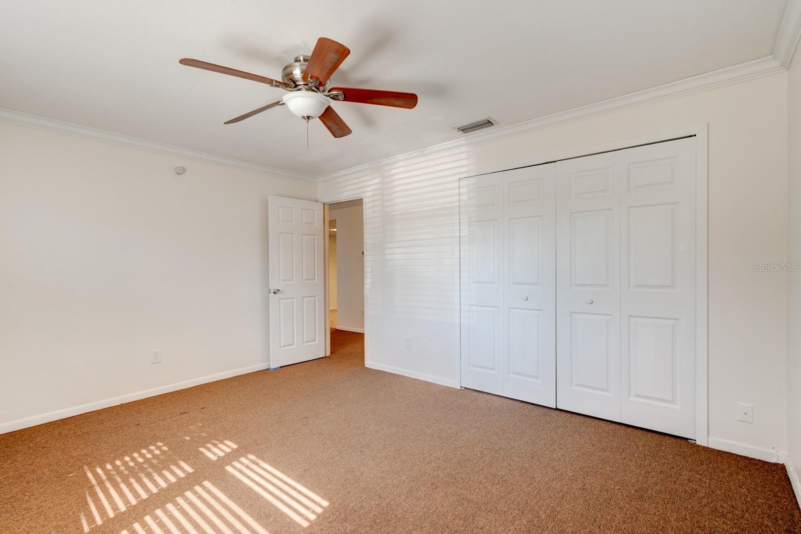 Image 23 of 34 For 712-714 Oakwood Avenue