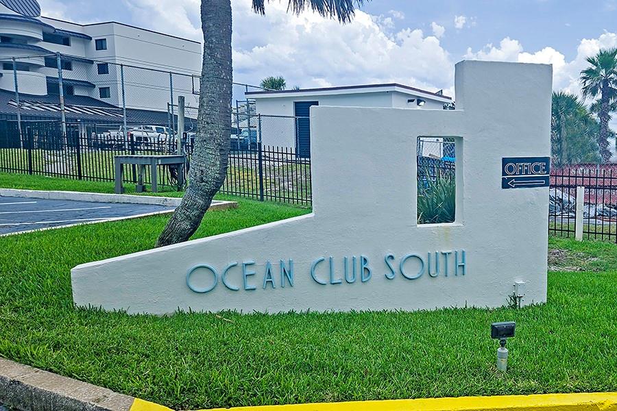 Image 2 of 44 For 4849 Saxon Drive C102