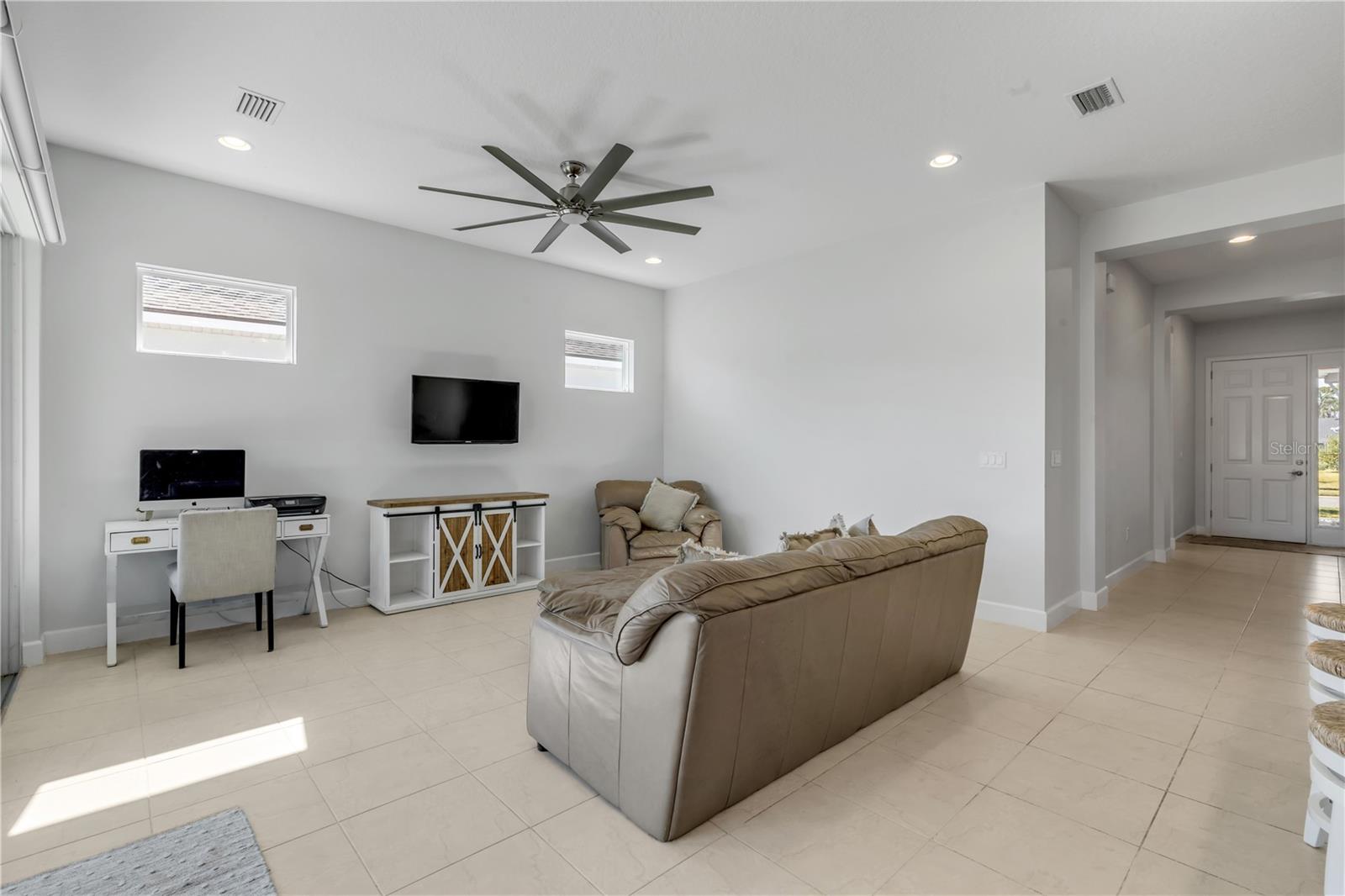 Image 12 of 36 For 6269 Woodhaven Village Drive