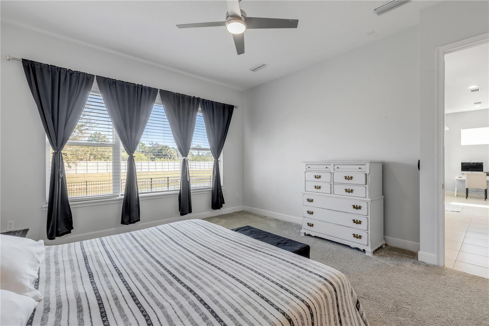 Image 17 of 36 For 6269 Woodhaven Village Drive