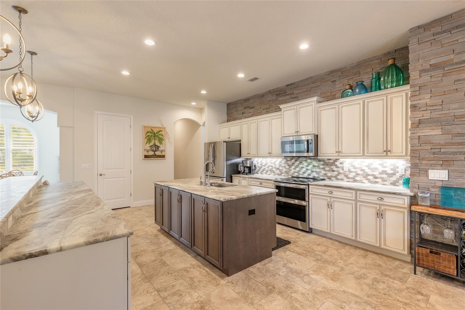 Image 10 of 74 For 156 Portofino Boulevard