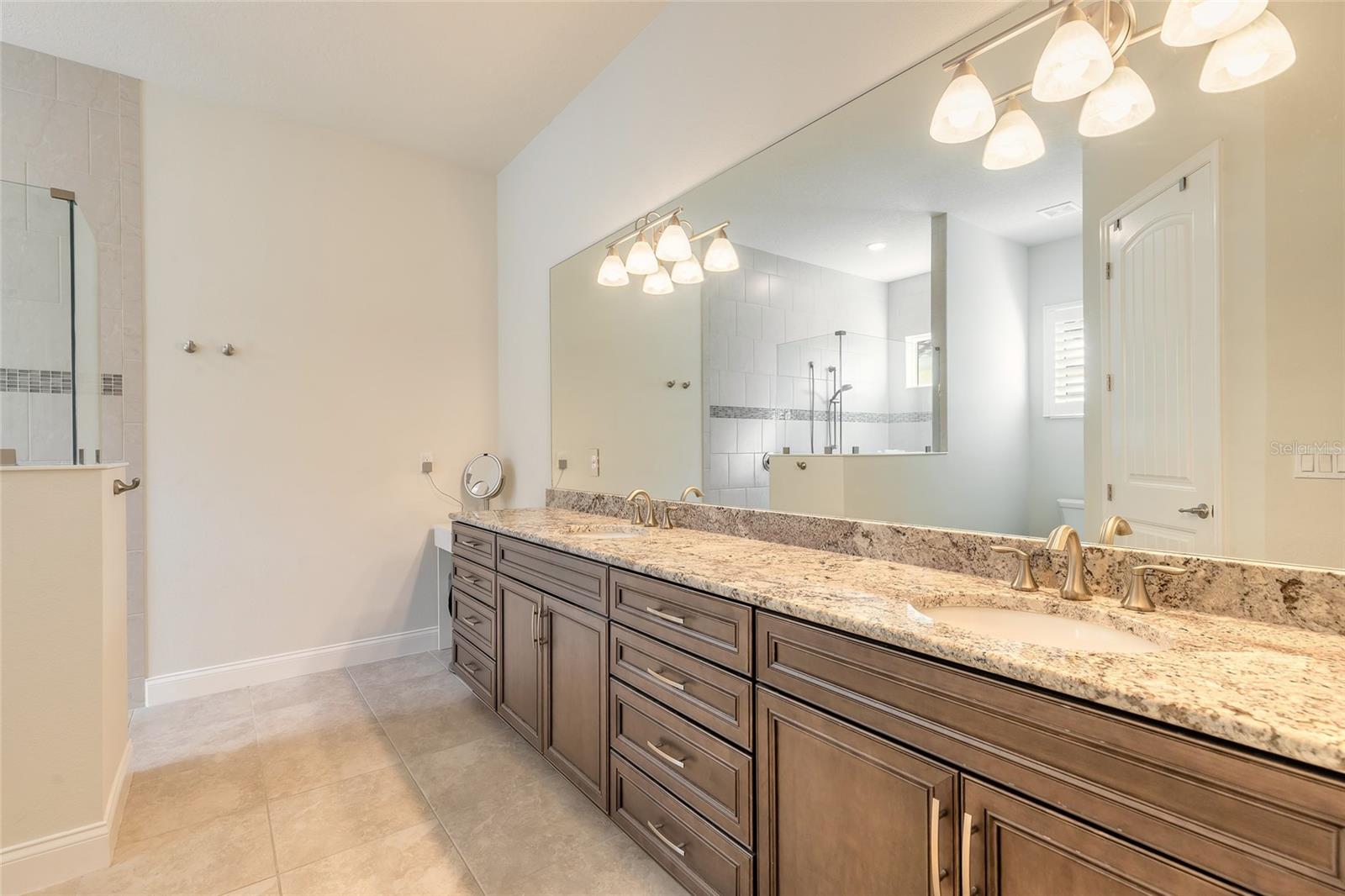 Image 26 of 74 For 156 Portofino Boulevard