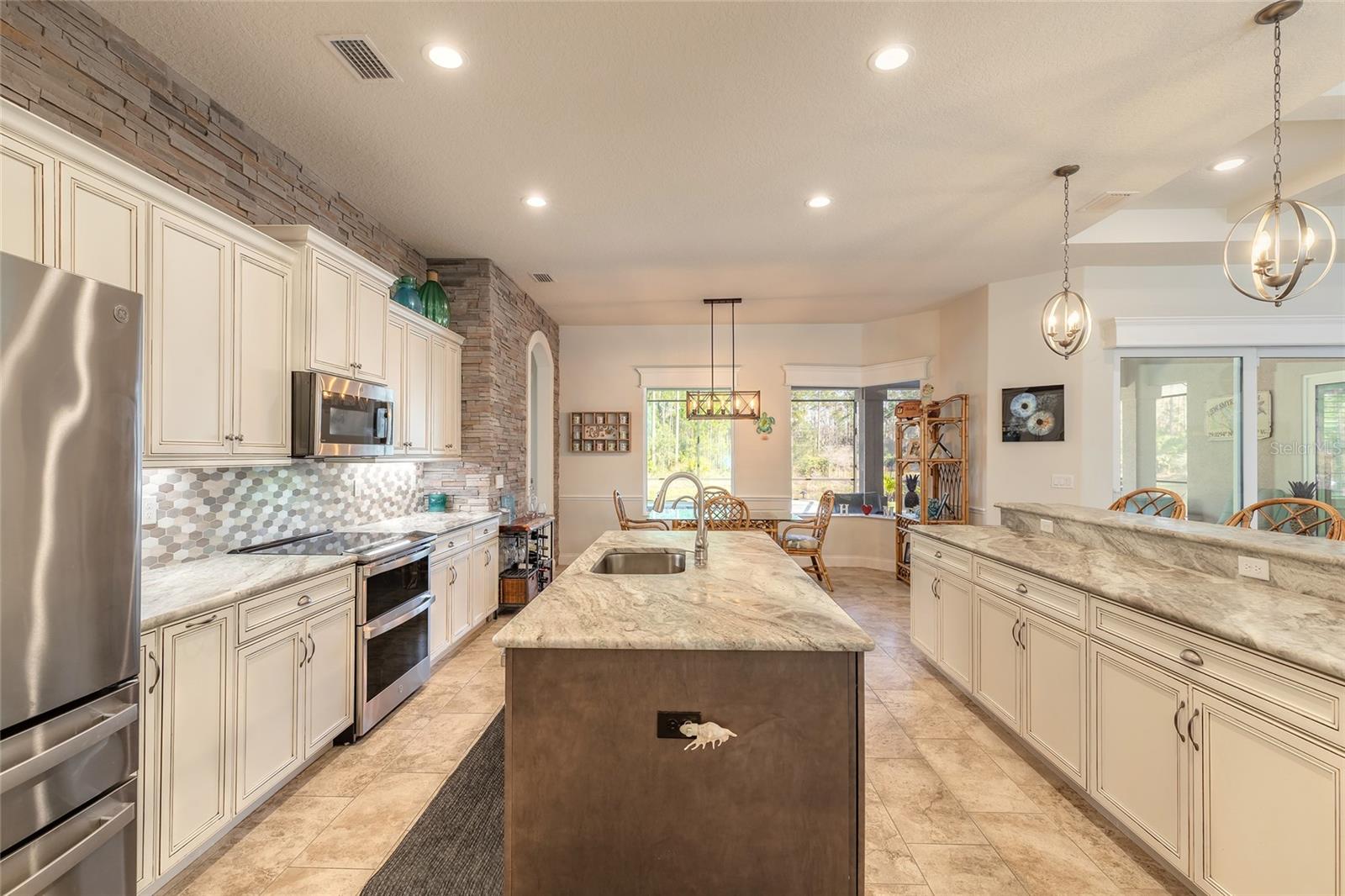 Image 8 of 74 For 156 Portofino Boulevard